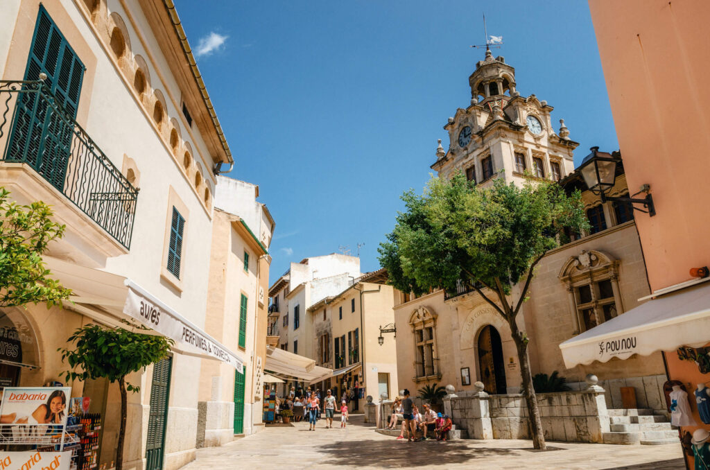 Comesta Reizen Town Hall Alcudia Comesta Reizen Town Hall Alcudia